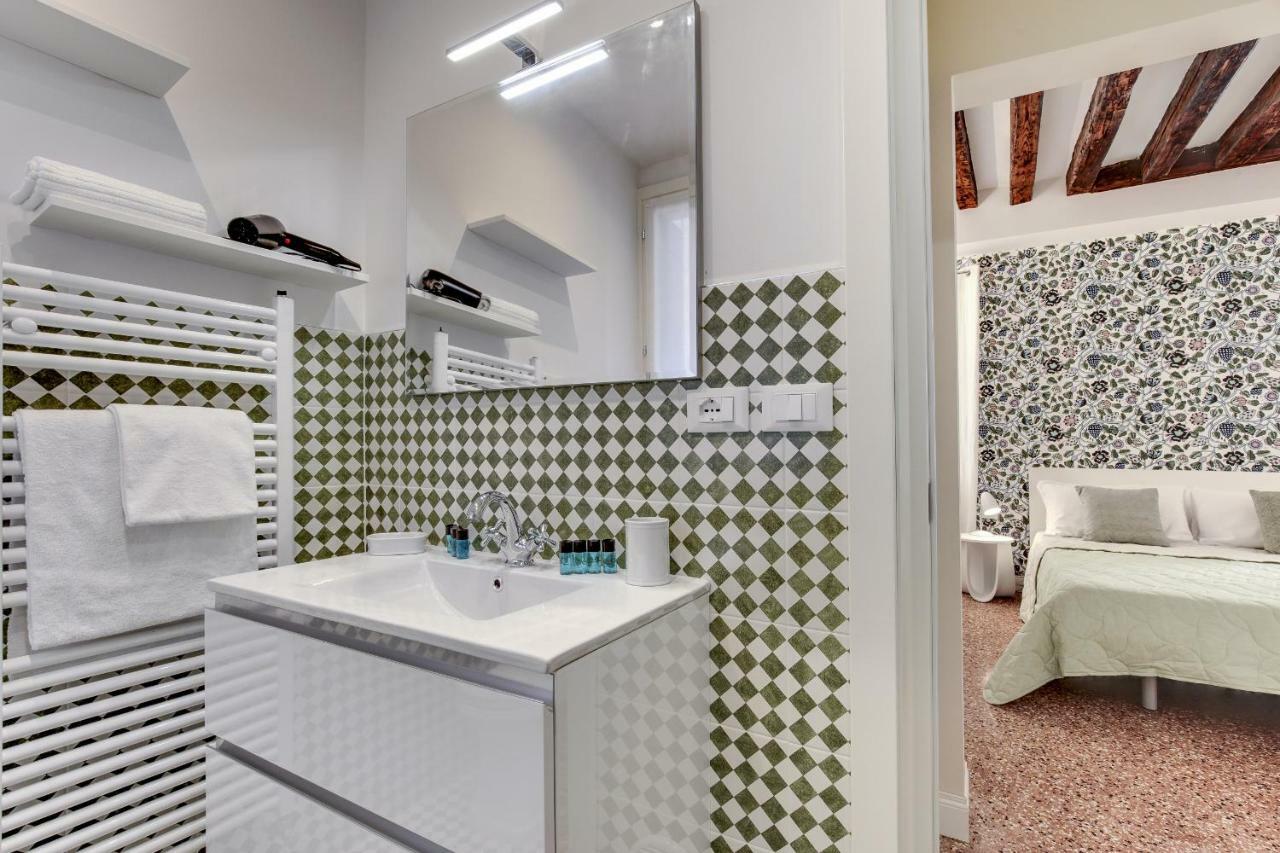 Rugabella Rialto Deluxe By Wonderful Italy Apartment Venice Exterior photo